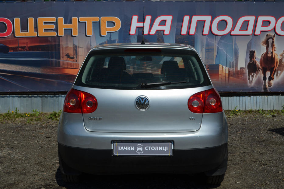 Продам Volkswagen Golf V 2008 года в Киеве