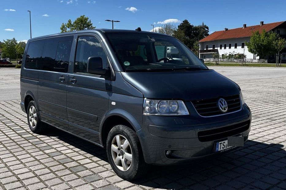 Продам Volkswagen T5 (Transporter) пасс. 2008 года в Днепре