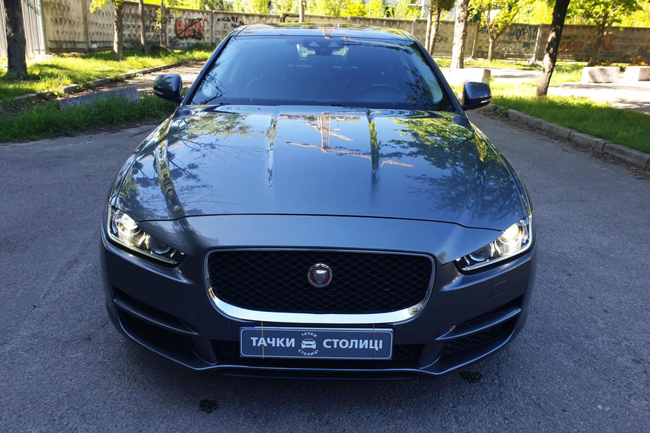 Продам Jaguar XE 2019 года в Киеве