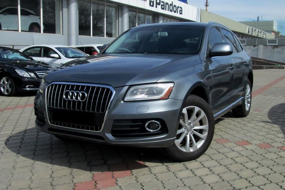 Продам Audi Q5 2.0 TFSI S-tronic Quattro 2014 года в Одессе