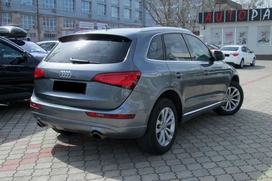 Продам Audi Q5 2.0 TFSI S-tronic Quattro 2014 года в Одессе