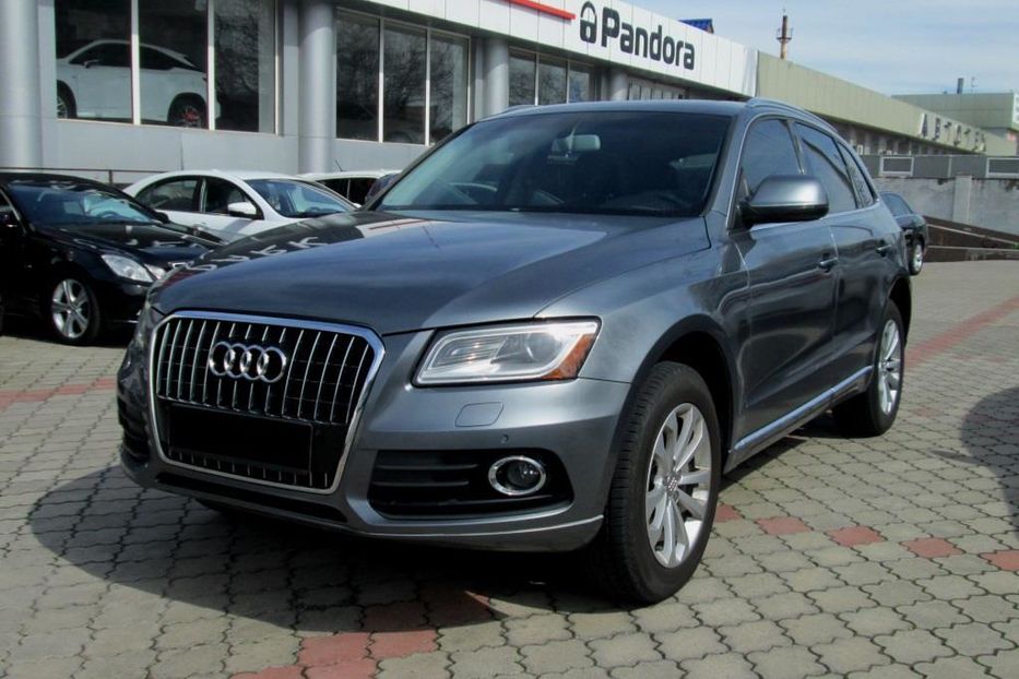 Продам Audi Q5 2.0 TFSI S-tronic Quattro 2014 года в Одессе