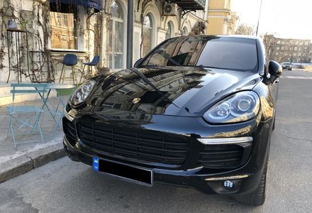 Продам Porsche Cayenne Porsche Cayenne Plug-in Hybrid 2016 года в Одессе