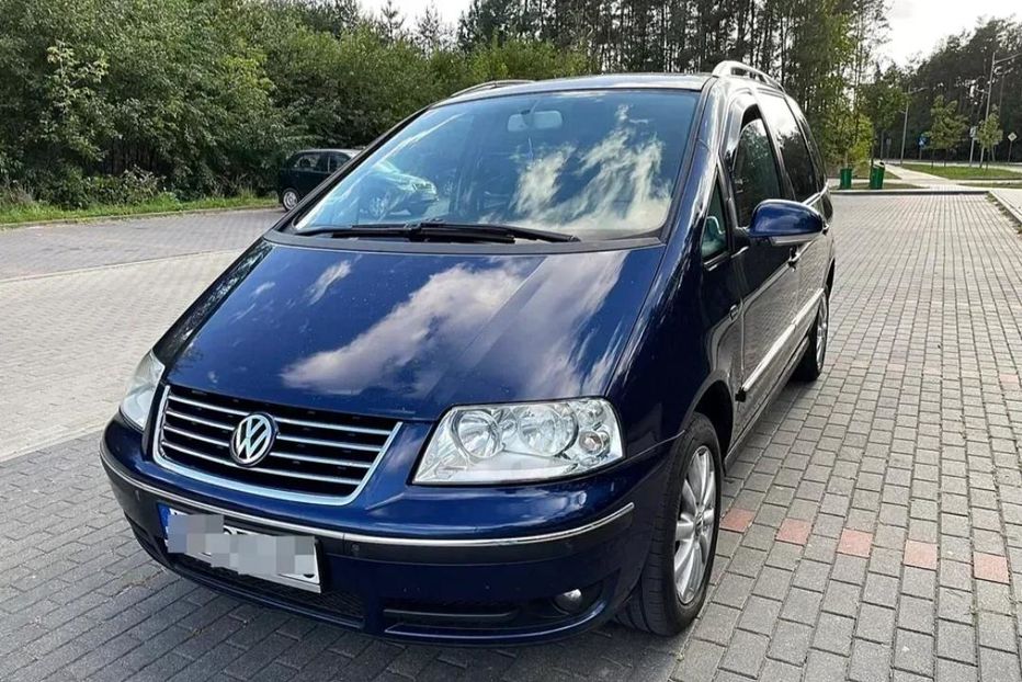 Продам Volkswagen Sharan 2004 года в Киеве