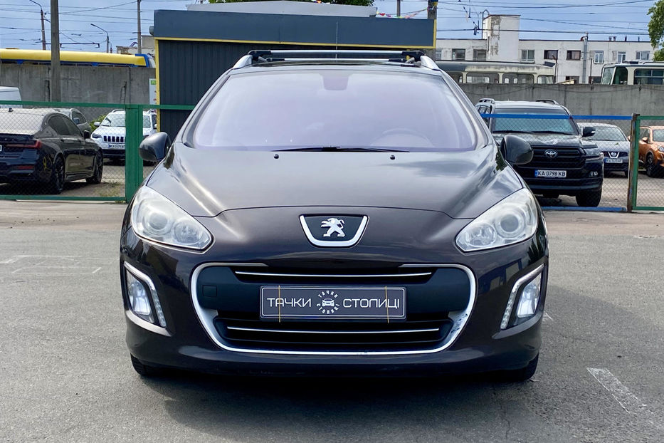 Продам Peugeot 308 2012 года в Киеве