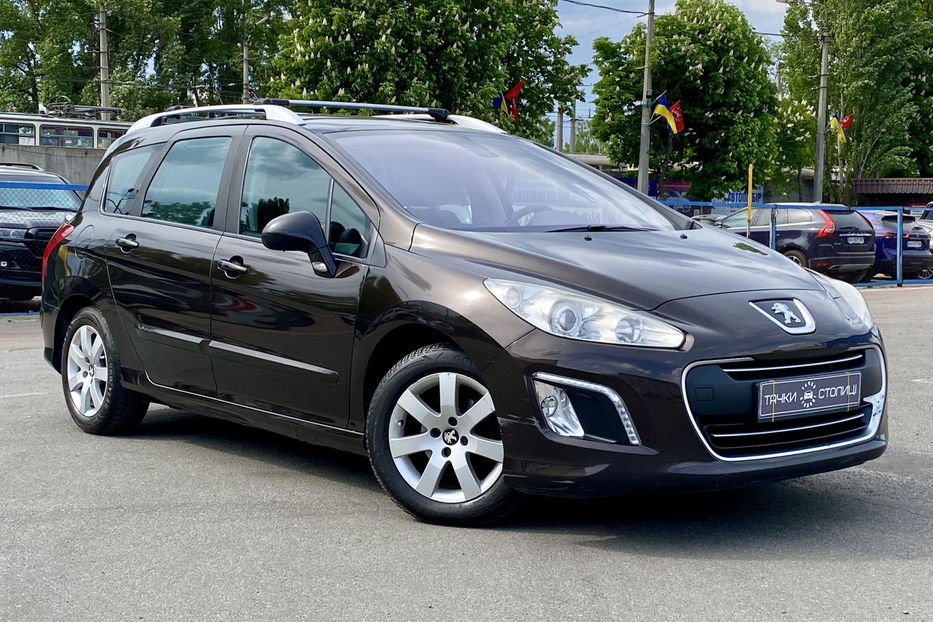 Продам Peugeot 308 2012 года в Киеве