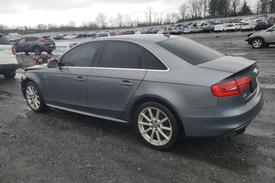 Продам Audi A4 2014 года в Луцке