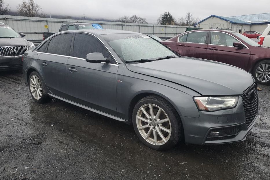 Продам Audi A4 2014 года в Луцке