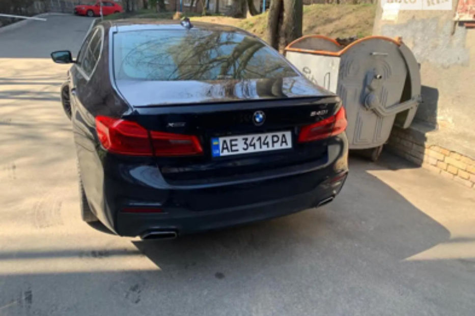 Продам BMW 540 G30 540i Steptronic M Packagе 2018 года в Киеве