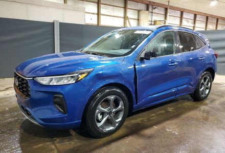 Продам Ford Escape 2023 года в Луцке