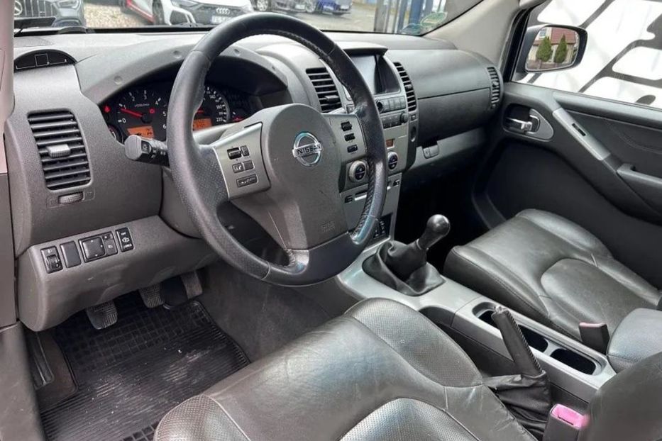 Продам Nissan Navara 2008 года в Харькове