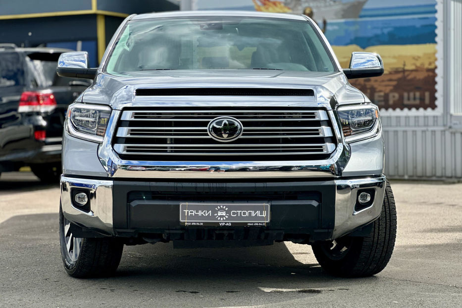 Продам Toyota Tundra 2021 года в Киеве