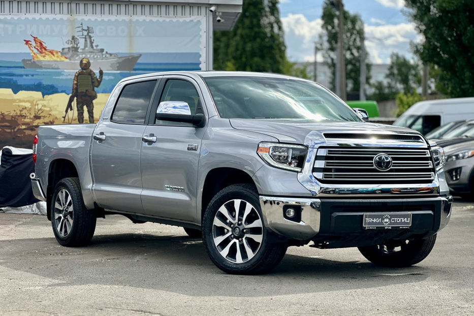 Продам Toyota Tundra 2021 года в Киеве