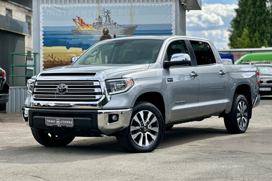 Продам Toyota Tundra 2021 года в Киеве