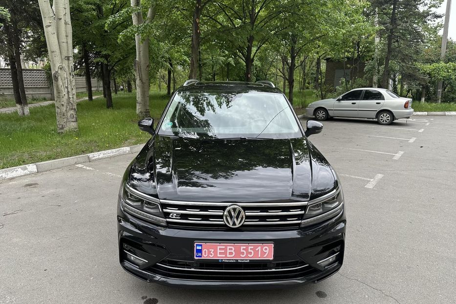 Продам Volkswagen Tiguan 2.0 TDI DSG (190 к.с.) 4Мotion 2019 года в Запорожье