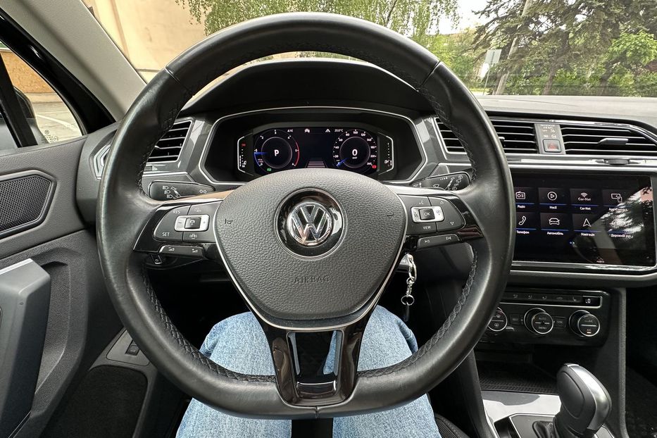 Продам Volkswagen Tiguan 2.0 TDI DSG (190 к.с.) 4Мotion 2019 года в Запорожье