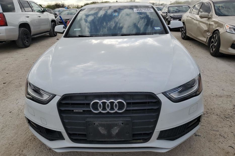 Продам Audi A4 2016 года в Луцке