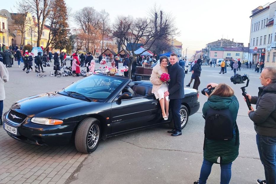 Продам Chrysler Stratus 2020 года в г. Калуш, Ивано-Франковская область