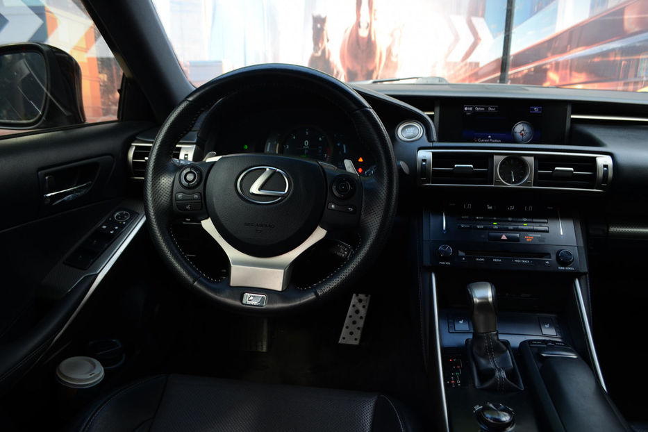 Продам Lexus IS 250 2013 года в Киеве