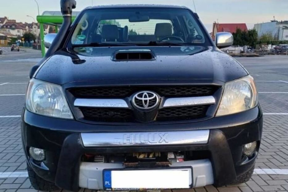 Продам Toyota Hilux 2007 года в Киеве