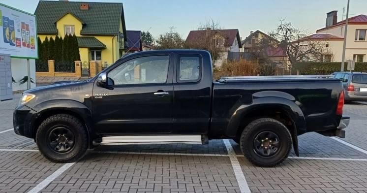 Продам Toyota Hilux 2007 года в Киеве