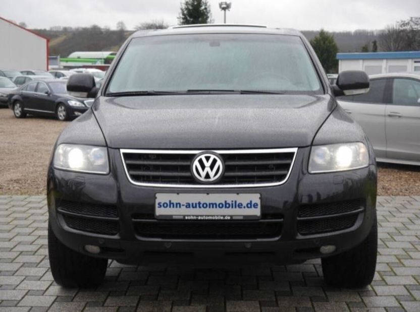 Продам Volkswagen Touareg 2005 года в Киеве