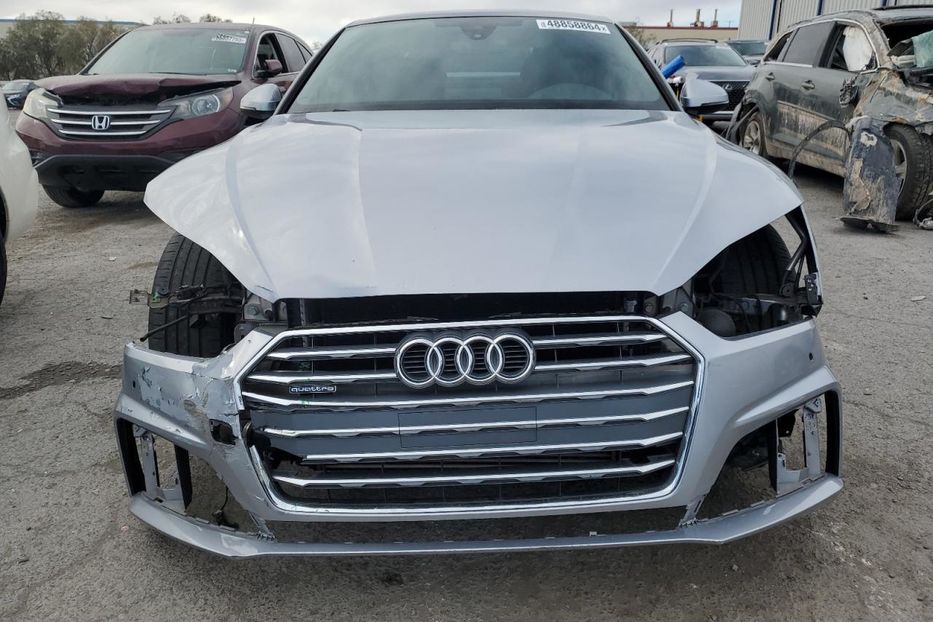 Продам Audi A5 2017 года в Луцке