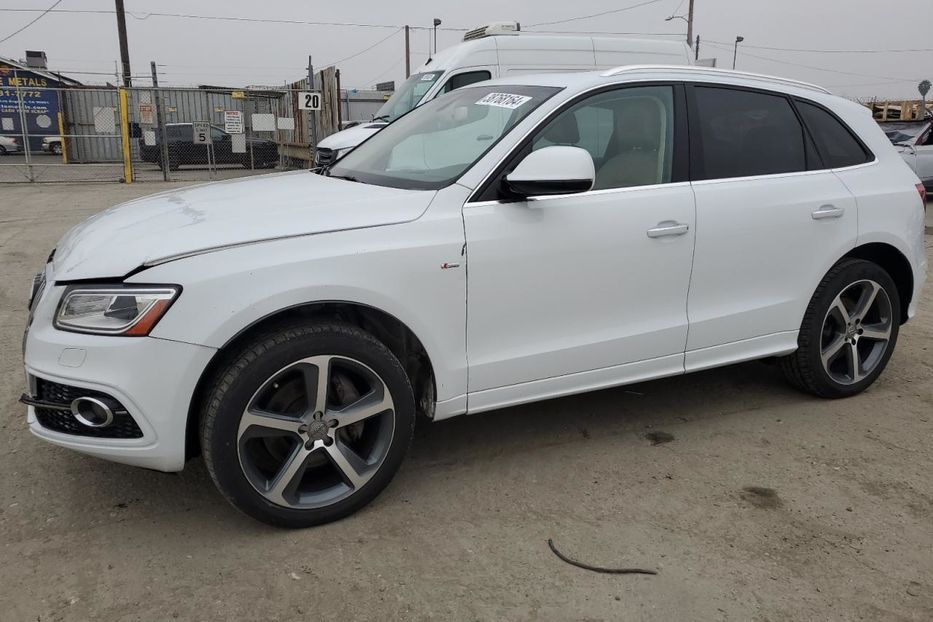 Продам Audi Q5 2016 года в Луцке