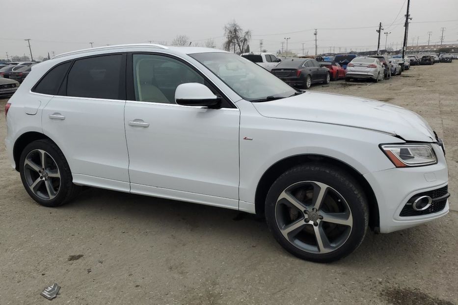 Продам Audi Q5 2016 года в Луцке