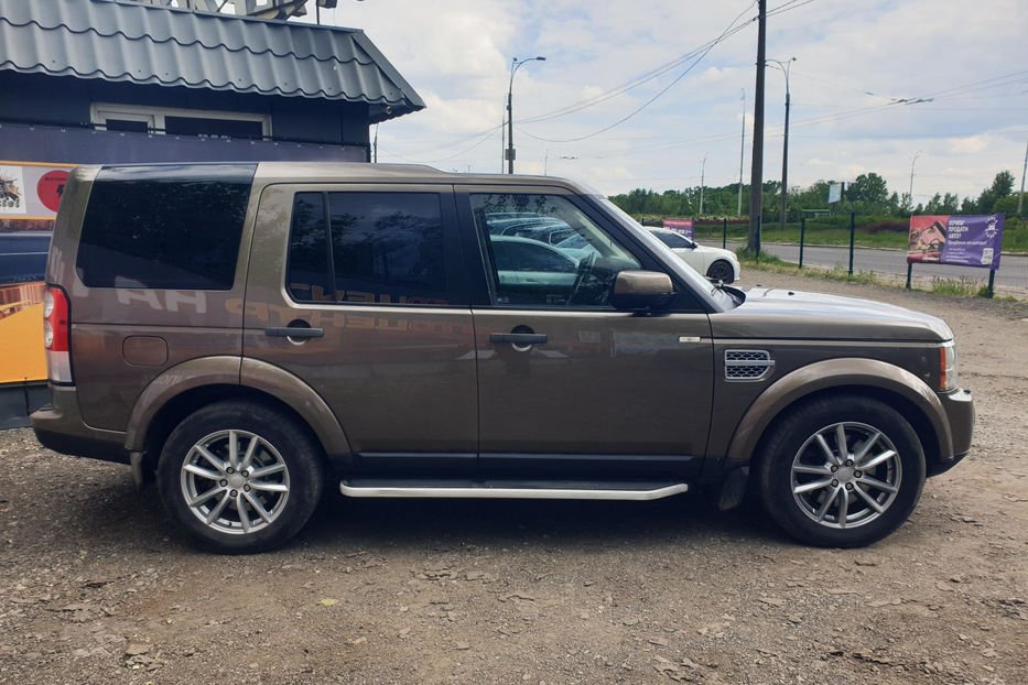 Продам Land Rover Discovery 2010 года в Киеве