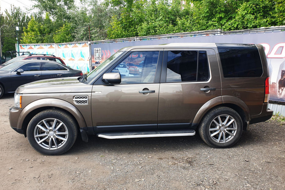 Продам Land Rover Discovery 2010 года в Киеве