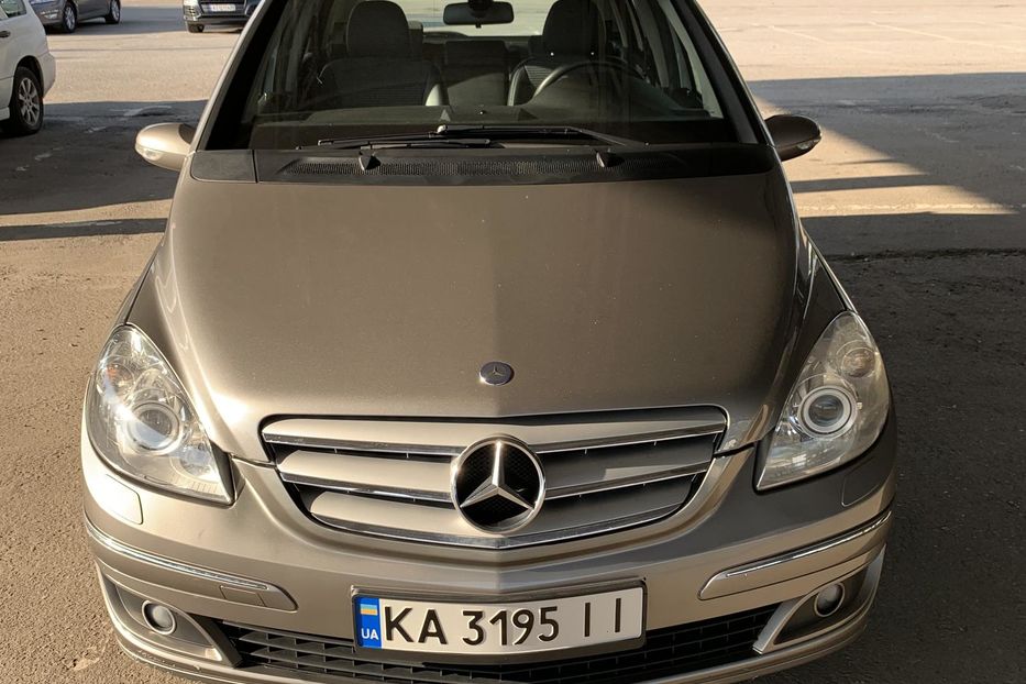 Продам Mercedes-Benz B 200 2005 года в Киеве