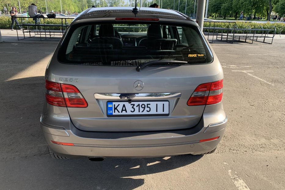 Продам Mercedes-Benz B 200 2005 года в Киеве