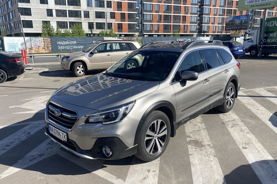 Продам Subaru Outback 2018 года в Киеве