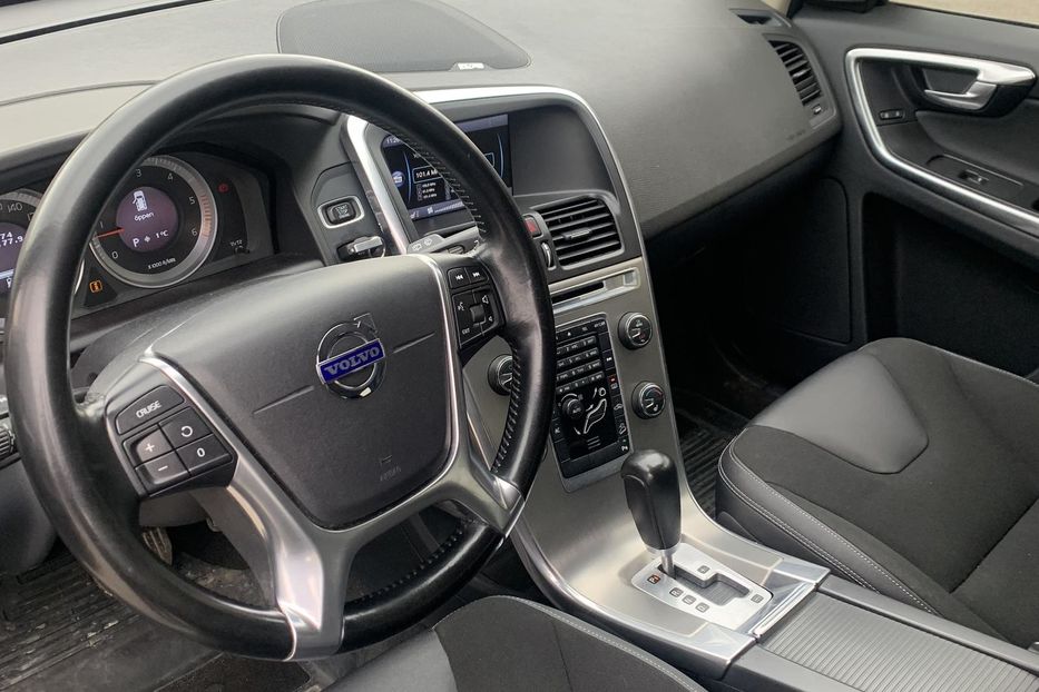 Продам Volvo XC60 2012 года в г. Трускавец, Львовская область