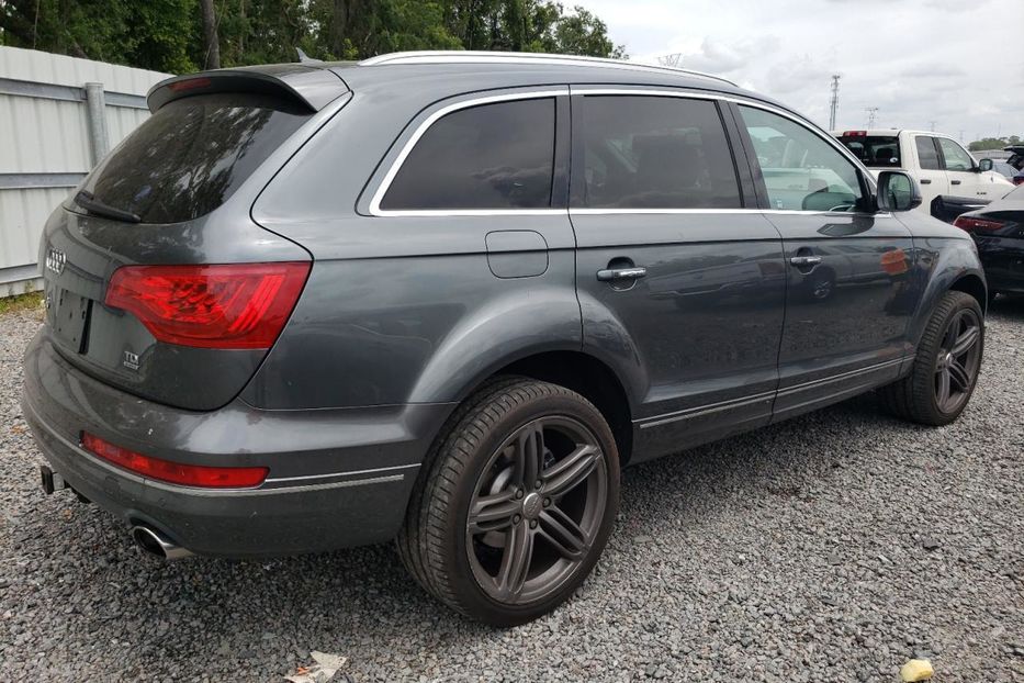 Продам Audi Q7 2014 года в Луцке