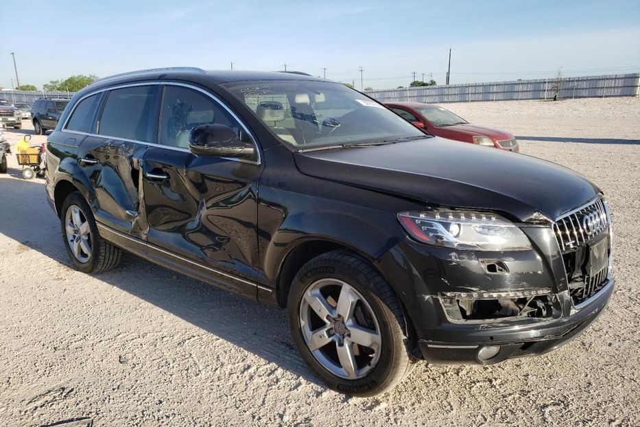 Продам Audi Q7 2015 года в Луцке