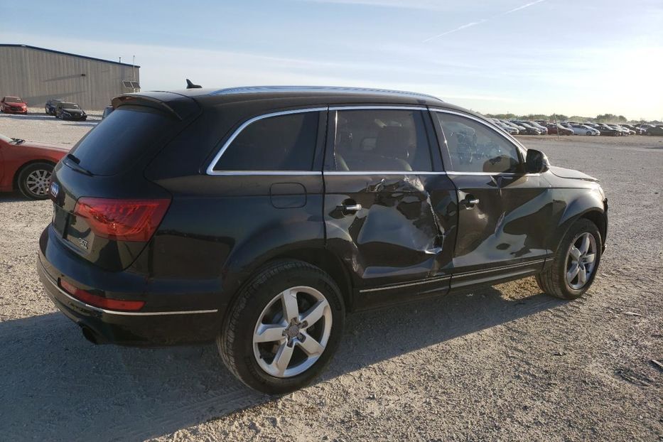 Продам Audi Q7 2015 года в Луцке