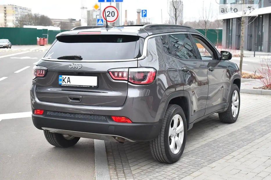 Продам Jeep Compass 2017 года в Киеве