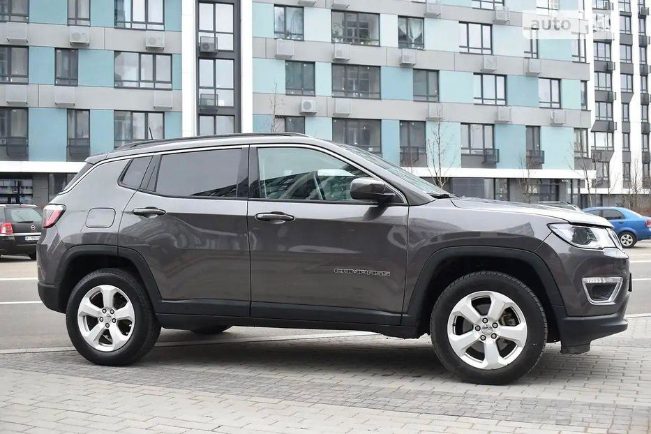 Продам Jeep Compass 2017 года в Киеве