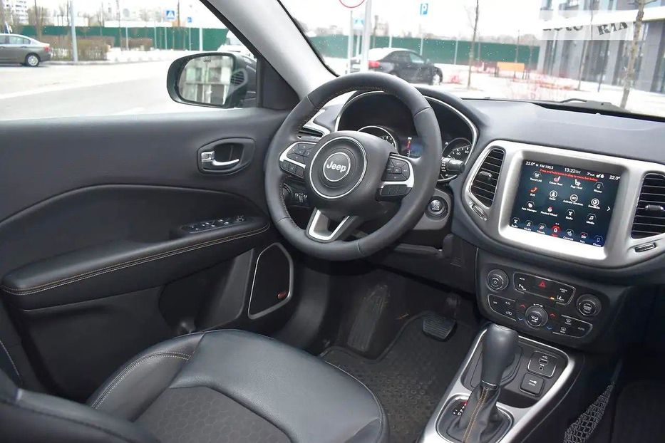 Продам Jeep Compass 2017 года в Киеве