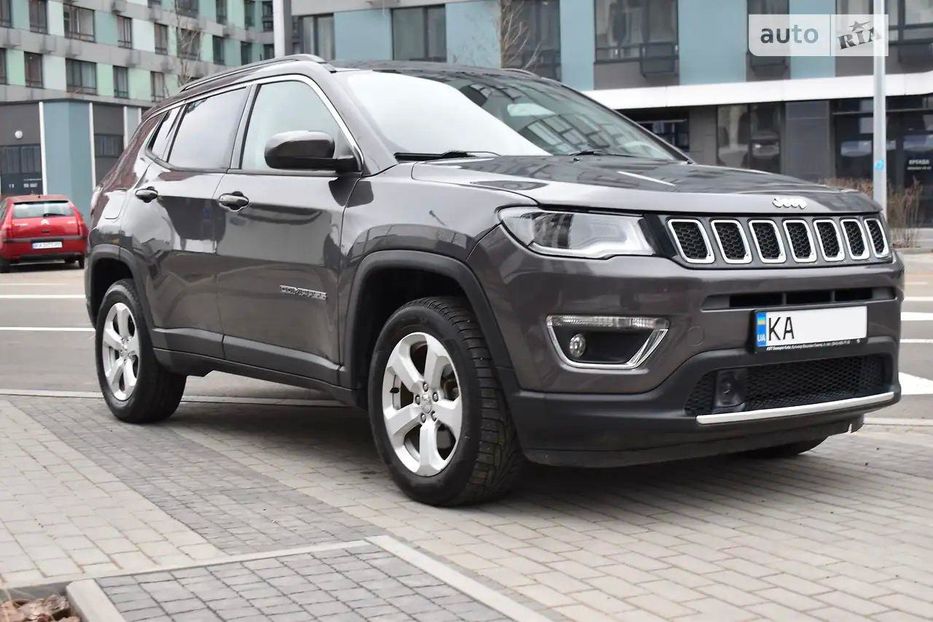 Продам Jeep Compass 2017 года в Киеве