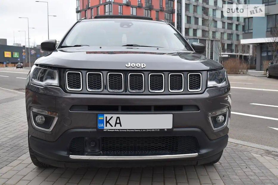 Продам Jeep Compass 2017 года в Киеве