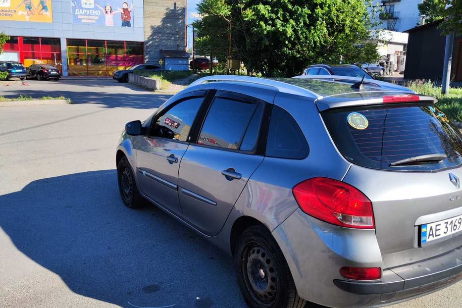 Продам Renault Clio 3 2010 года в Днепре