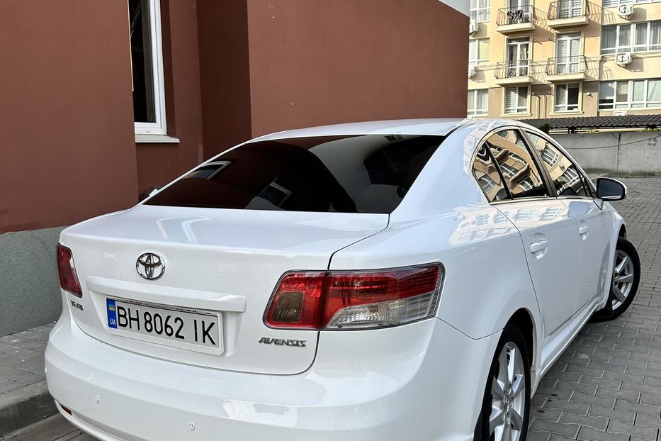 Продам Toyota Avensis 2011 года в Одессе