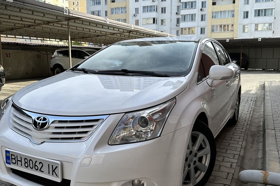 Продам Toyota Avensis 2011 года в Одессе