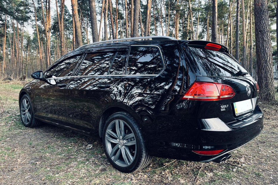 Продам Volkswagen Golf SportWagen 2015 года в Киеве