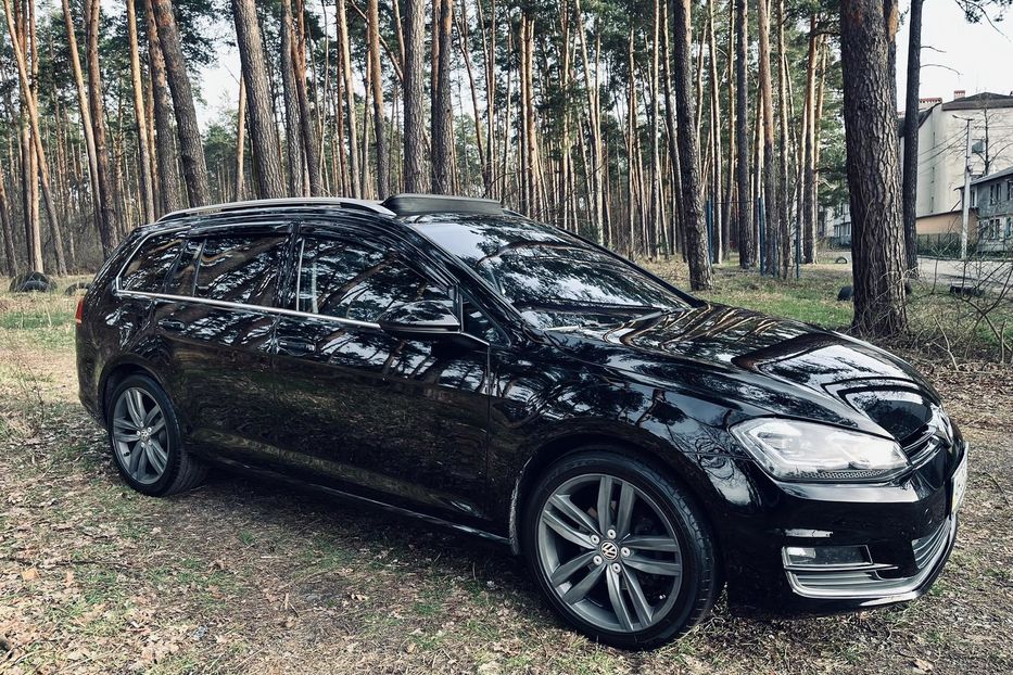 Продам Volkswagen Golf SportWagen 2015 года в Киеве