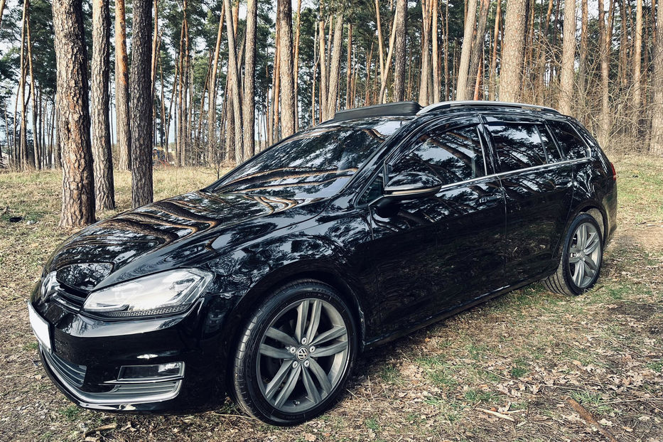 Продам Volkswagen Golf SportWagen 2015 года в Киеве