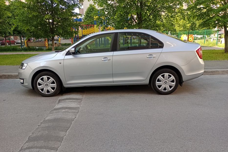 Продам Skoda Rapid дв.1,2  TSI MT 105лс. Евро-4 2013 года в Киеве